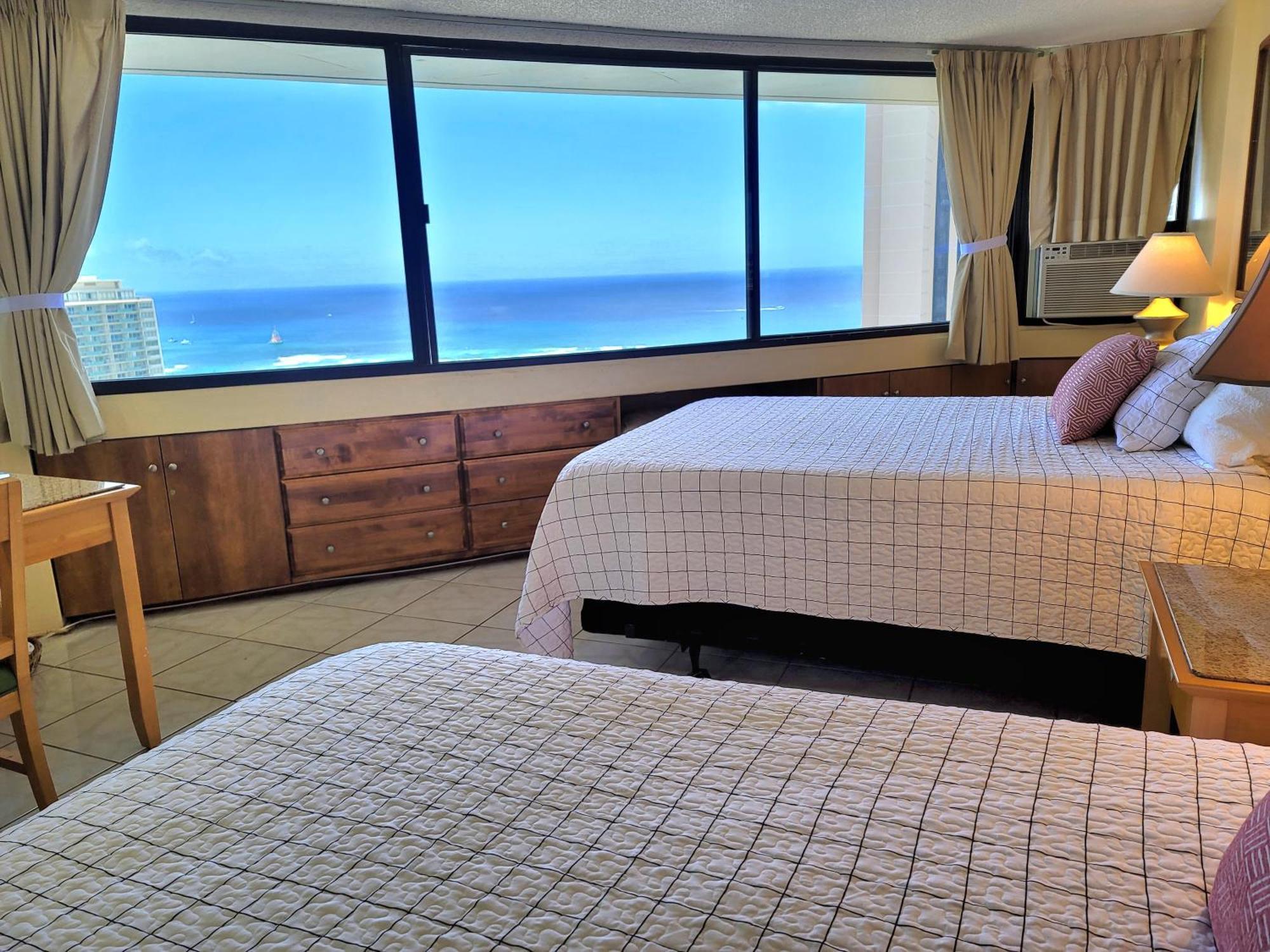 Waikiki Studio Steps To Beach-Mall Free Parking-Wifi Honolulu Bagian luar foto