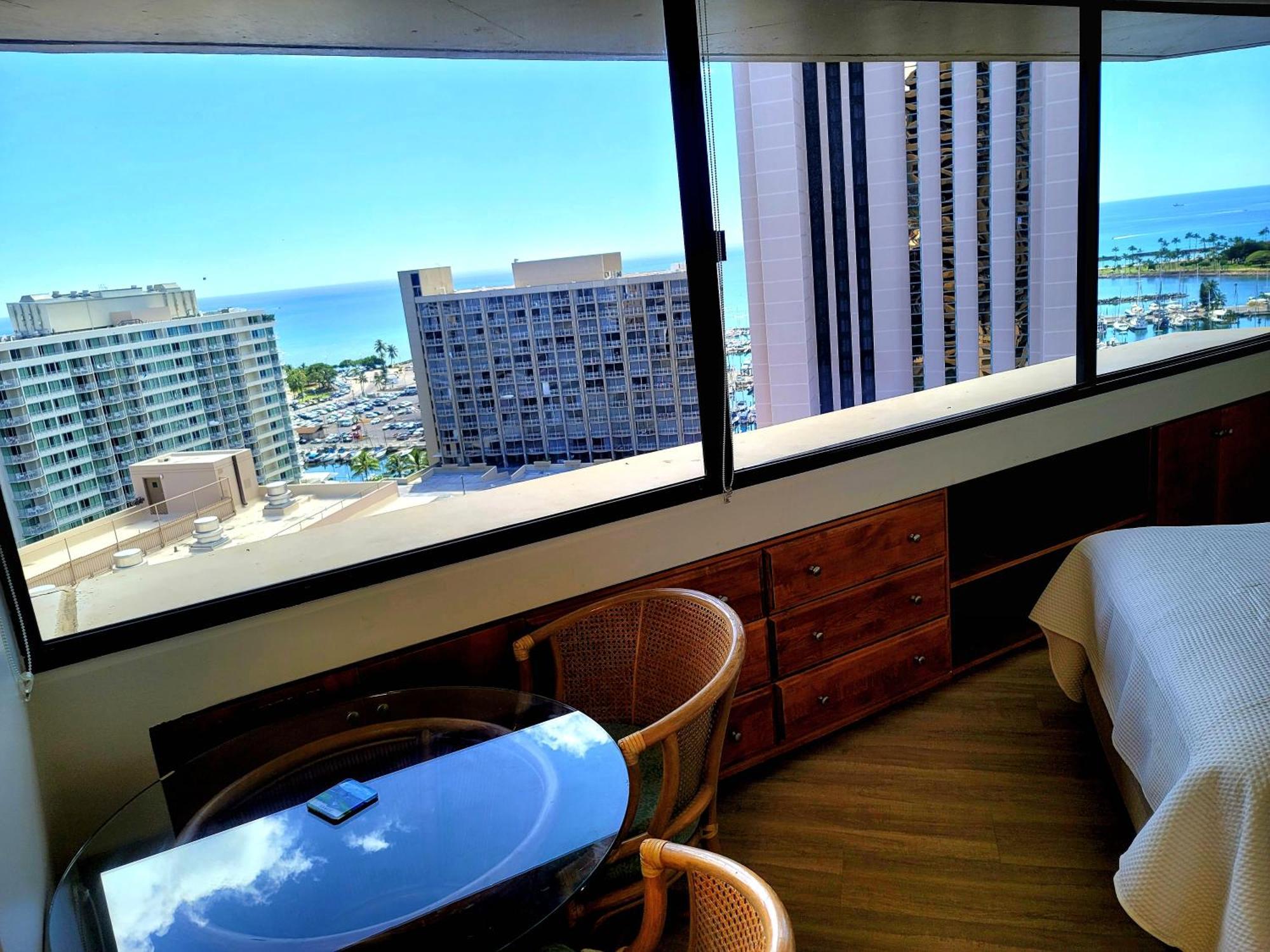 Waikiki Studio Steps To Beach-Mall Free Parking-Wifi Honolulu Ruang foto