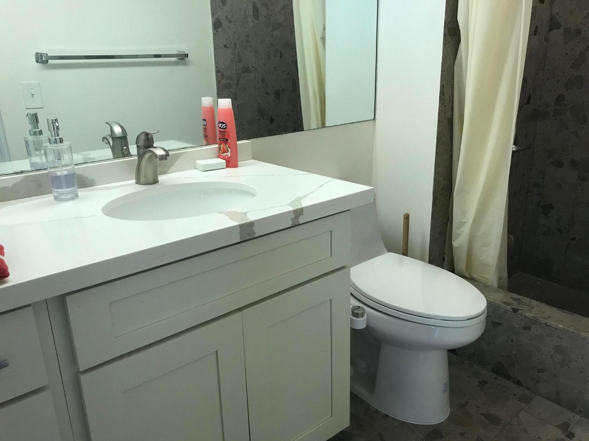 Waikiki Studio Steps To Beach-Mall Free Parking-Wifi Honolulu Ruang foto