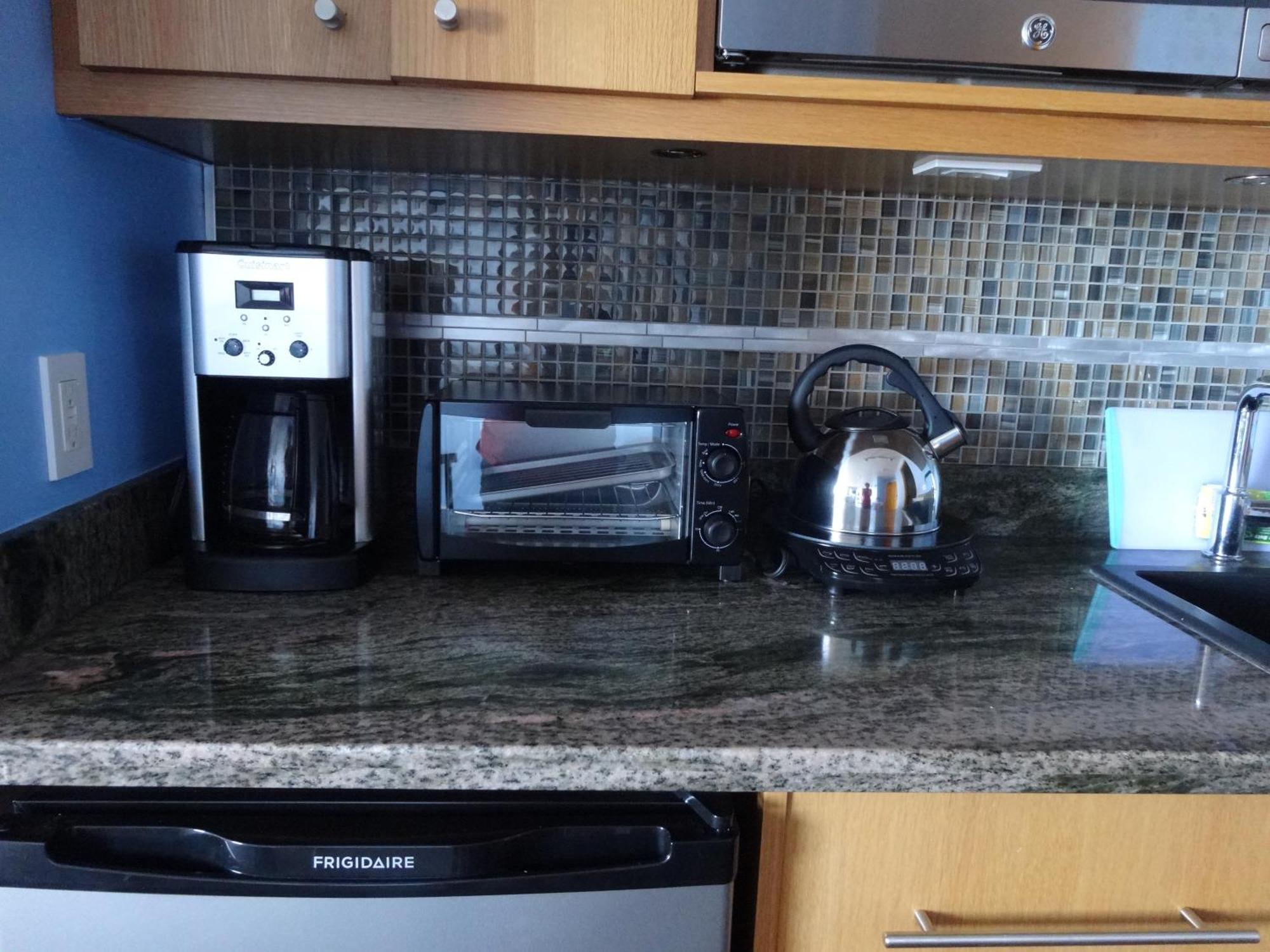 Waikiki Studio Steps To Beach-Mall Free Parking-Wifi Honolulu Ruang foto